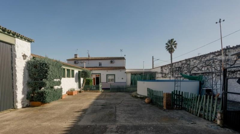 Badajoz - Don Benito - 600m2