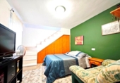 Chalet independiente con terreno en venta en la España, Viñuela, ref: TR387890 foto