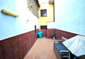 Chalet independiente con terreno en venta en la España, Viñuela, ref: TR387890 foto
