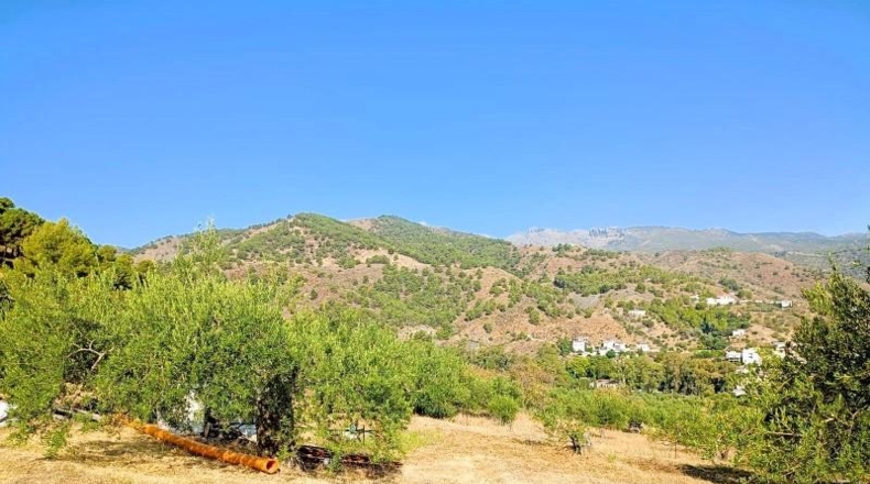Málaga - Tolox - 5939m2