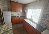 Отдельно стоящий дом с участком на продажу в городе Maçanet de la Selva Фото