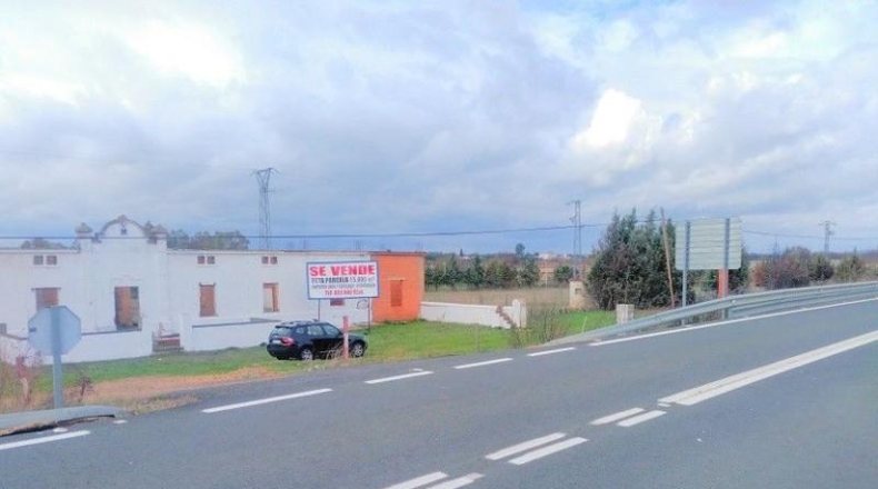 Badajoz - Бадахос - 15000m2