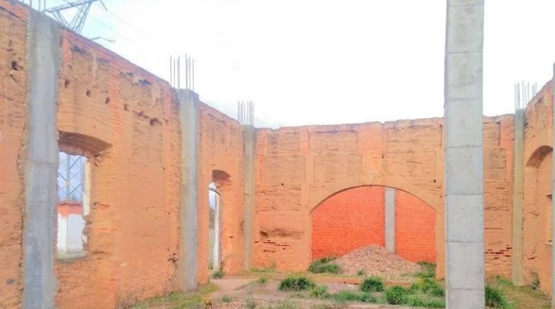 Badajoz - Бадахос - 15000m2