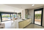 Chalet independiente con terreno en venta en la España, Rojales, ref: TR387123 foto