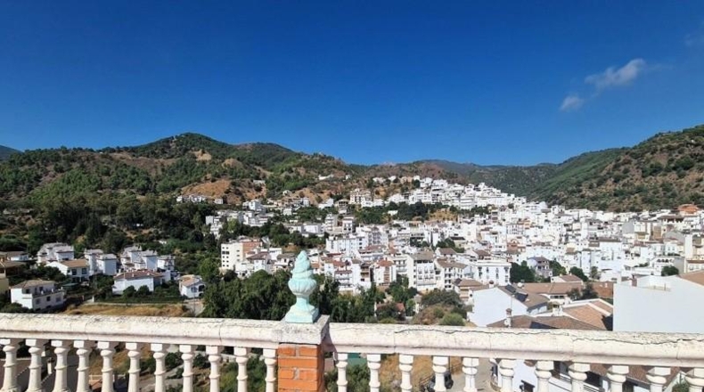 Málaga - Tolox - 1849m2