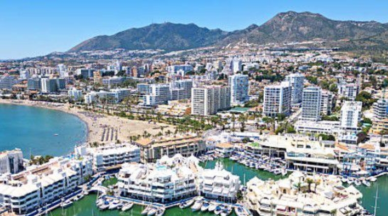 Málaga - Benalmádena - 198m2