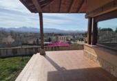 Chalet independiente con terreno en venta en La Lastrilla ref: TR387157 foto
