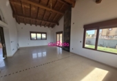 Chalet independiente con terreno en venta en La Lastrilla ref: TR387157 foto