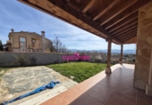 Chalet independiente con terreno en venta en La Lastrilla ref: TR387157 foto