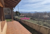 Chalet independiente con terreno en venta en La Lastrilla ref: TR387157 foto