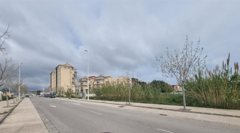 València - Gandía - 9680m2
