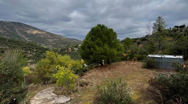 Community of Madrid - Робледо-де-Чавела - 1121m2