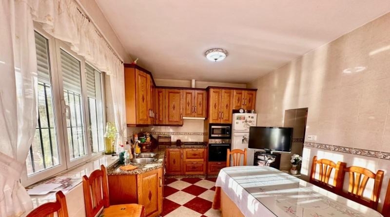 Кордова - Фуэнте Овехуна - 383m2