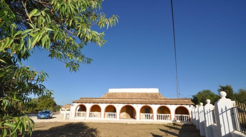 Alicante - Dolores - 2000m2