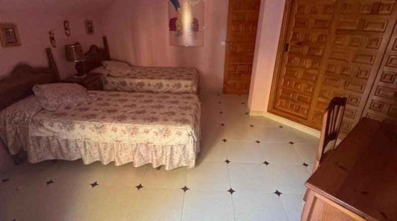 Вальядолид - Tordesillas - 2498m2