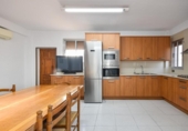 Casa de pueblo en venta en la España, Santa Perpètua de Mogoda, ref: TR387489 foto