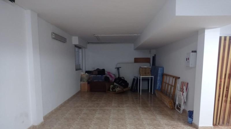 València - Chiva - 1200m2