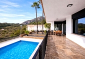 Chalet independiente con terreno en venta en la España, La Nucia, ref: TR387555 foto