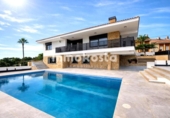Chalet independiente con terreno en venta en la España, La Nucia, ref: TR387555 foto