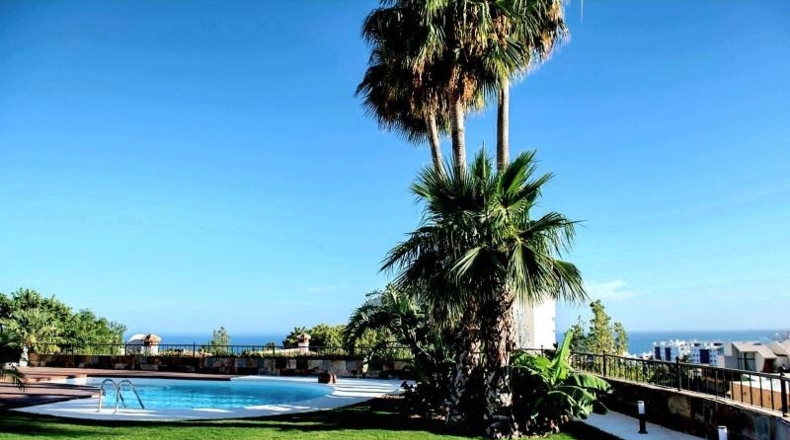 Малага - Benalmádena - 847m2