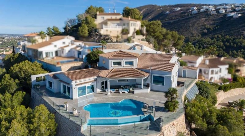 Pontevedra - O Rial - 1190m2