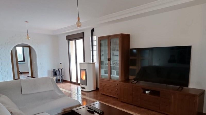 Valencia - Valencia - 8200m2