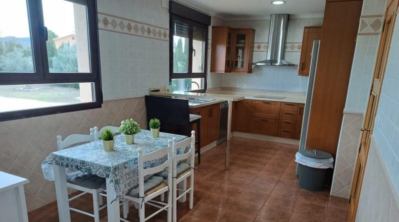 Valencia - Valencia - 8200m2