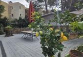 Отдельно стоящий дом с участком на продажу в городе Salou. Фото