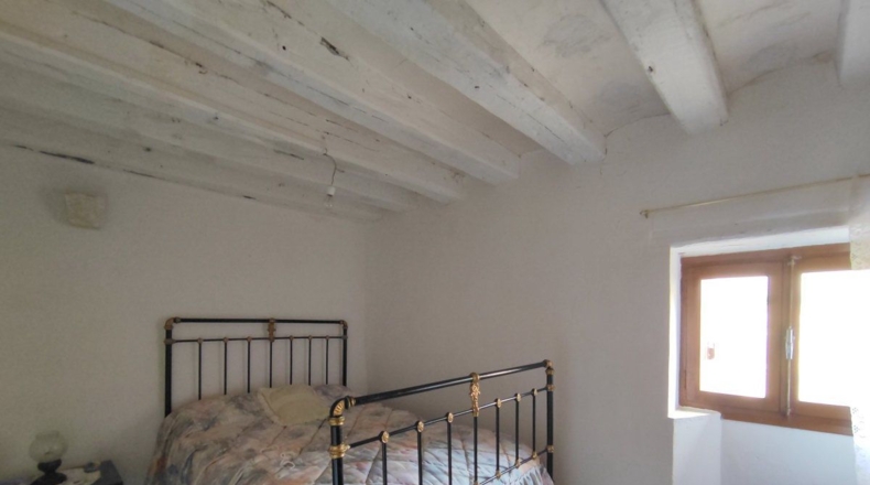 Huesca - Пуертолас - 450m2