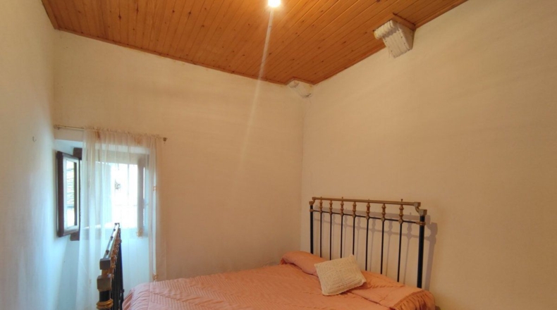 Huesca - Пуертолас - 450m2