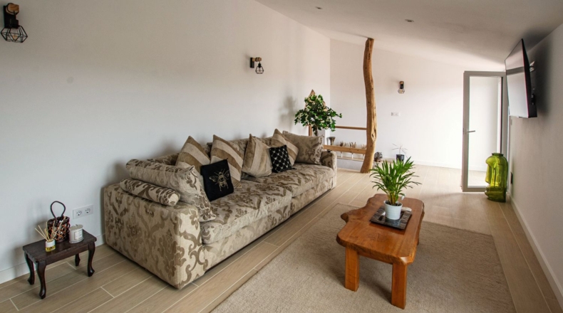 Almeria - Oria - 8000m2