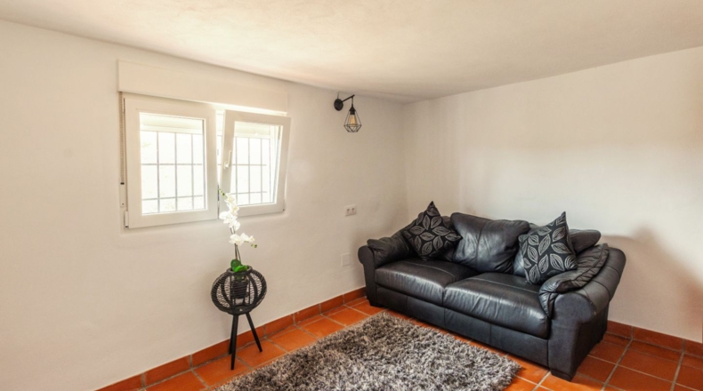 Almeria - Oria - 8000m2