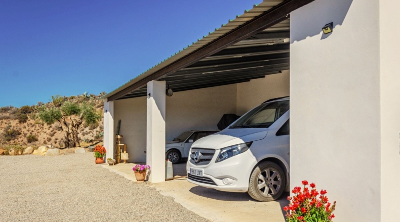 Almeria - Oria - 8000m2