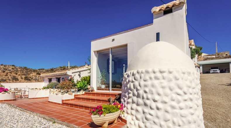 Almeria - Oria - 8000m2