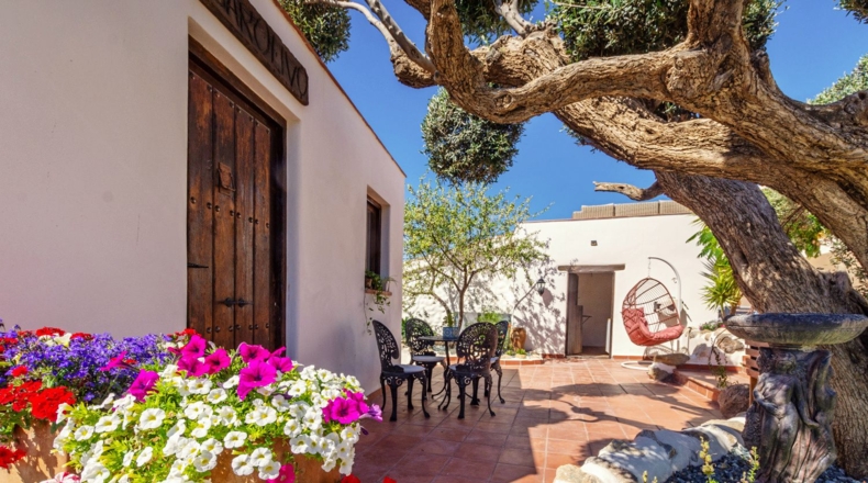 Almeria - Oria - 8000m2