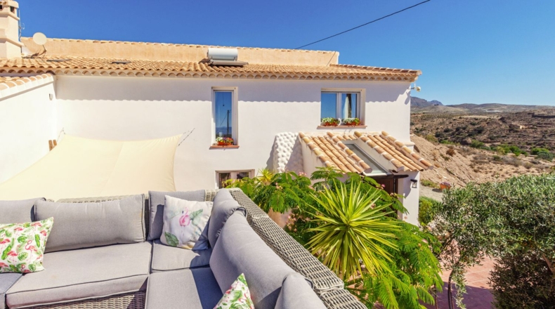 Almeria - Oria - 8000m2
