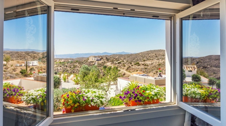 Almeria - Oria - 8000m2