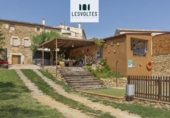 Chalet independiente con terreno en alquiler en la España, Fonteta, ref: TR400117 foto