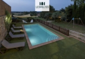 Chalet independiente con terreno en alquiler en la España, Fonteta, ref: TR400117 foto
