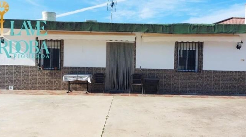 Córdoba - Almodóvar del Río - 1500m2