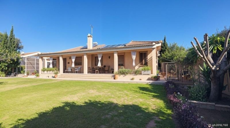 Sevilla - Palomares del Río - 1084m2