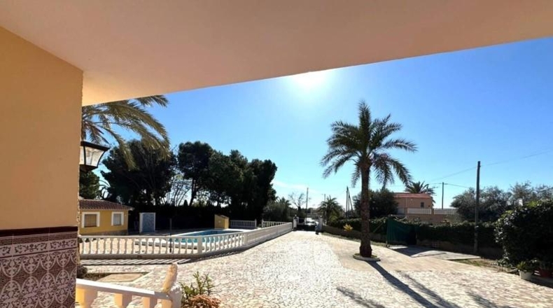 Alicante - San Vicente del Raspeig - 375m2