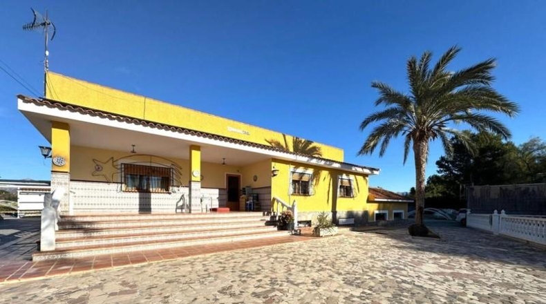 Alicante - San Vicente del Raspeig - 375m2