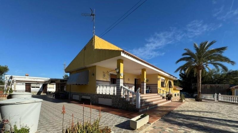 Alicante - San Vicente del Raspeig - 375m2