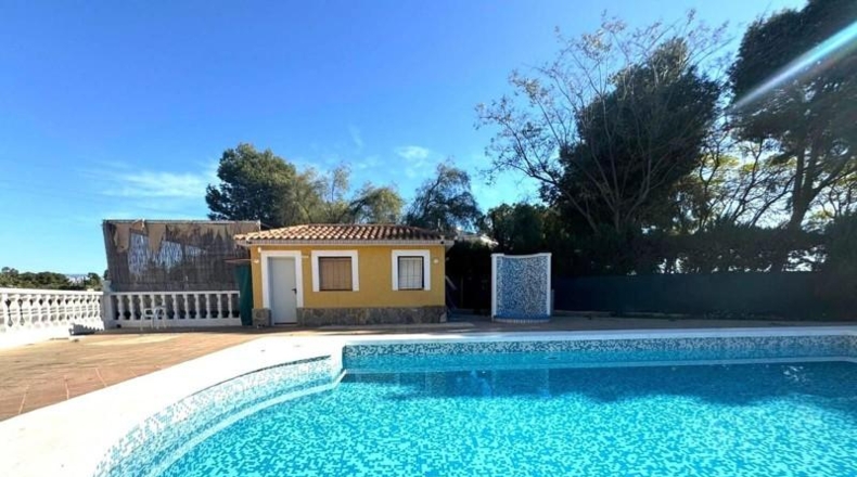 Alicante - San Vicente del Raspeig - 375m2