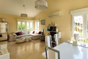 Oriola 387&nbsp;m² 