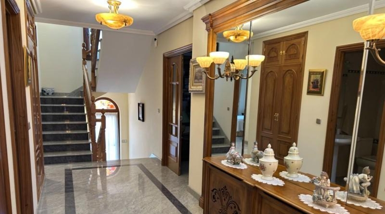 Comunidad de Madrid - Alcalá de Henares - 599m2