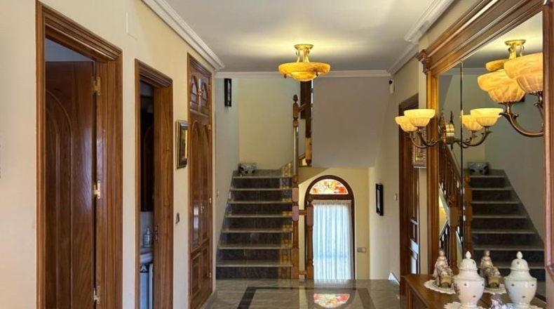 Comunidad de Madrid - Alcalá de Henares - 599m2