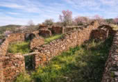 Terreno con Ruinas en venta en la Camino del Rey, Los Navalucillos, ref: TR379136 foto