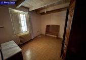 Casa de pueblo en venta en la España, Santas Martas, ref: TR400091 foto